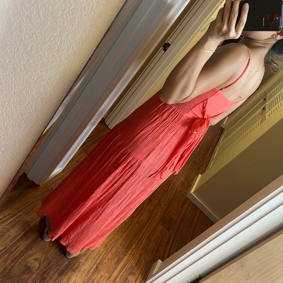 Lush smocked maxi dress Size S - Picture 2 of 7